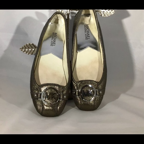 Micheal Kors bronze loafer - Picture 8 of 14